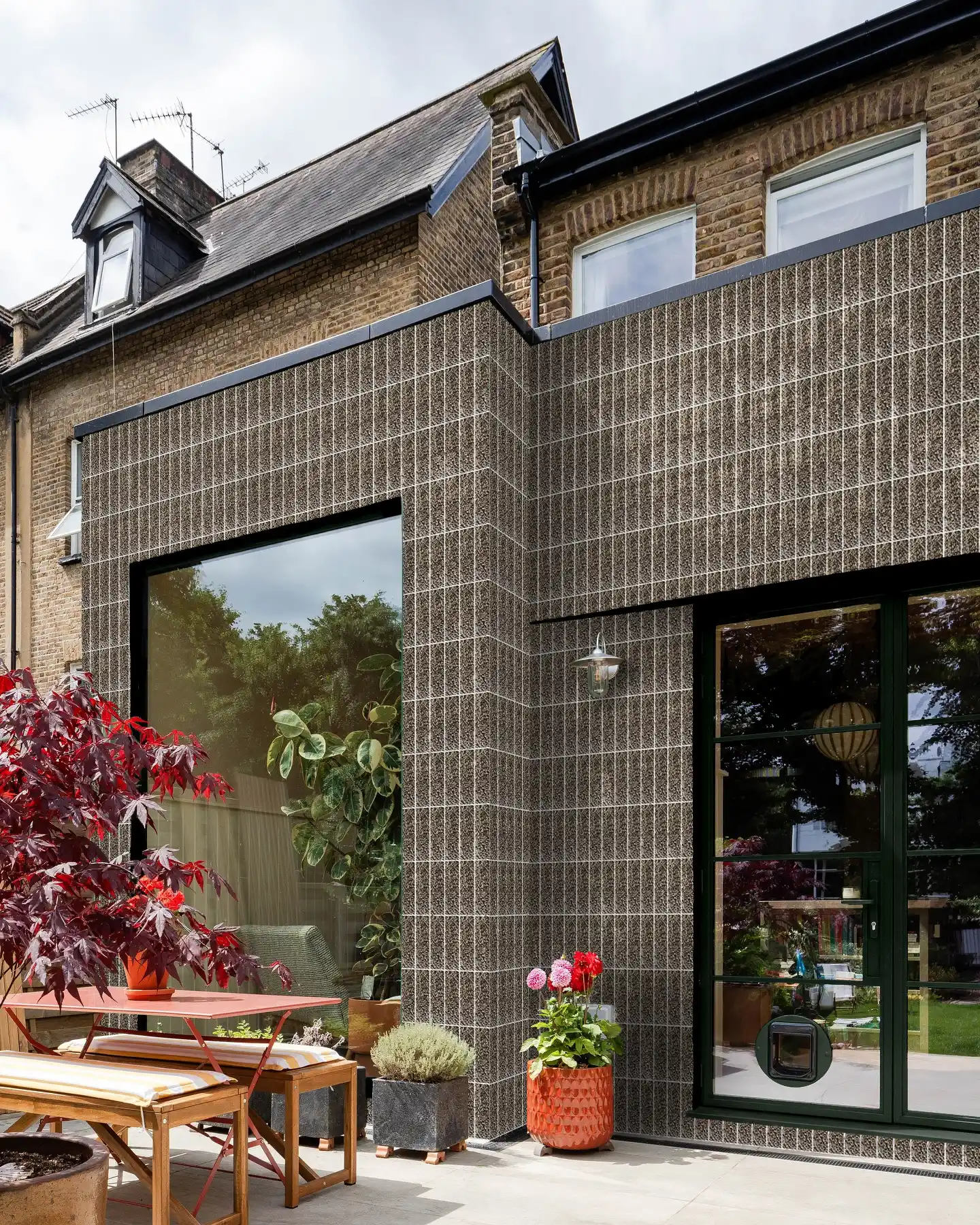 آجر نسوز لعاب دار رستیک